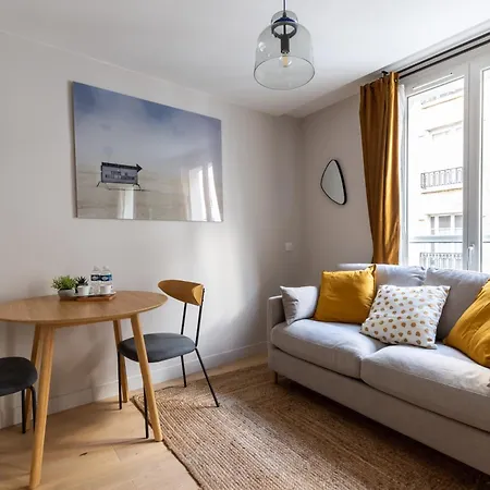 Relax In A Contemporary Designer *
